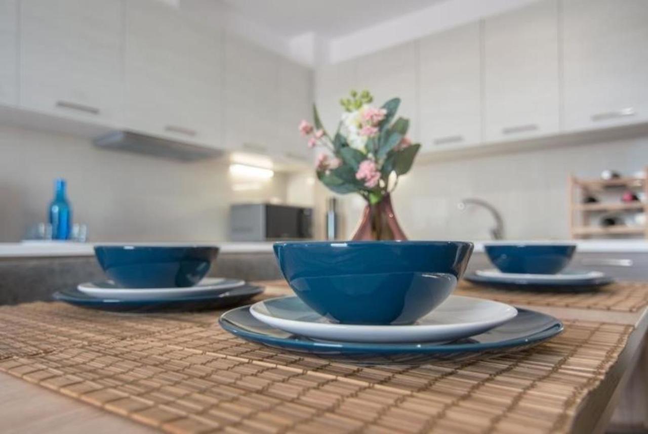 New Spacious Apartment Located In 피레아스 외부 사진